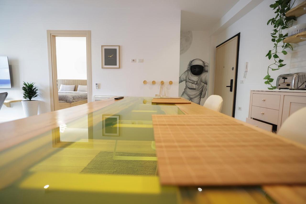 Apollo Apartment By Holistay Tirana Exterior photo